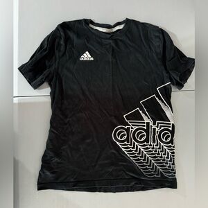 Adidas T-shirt